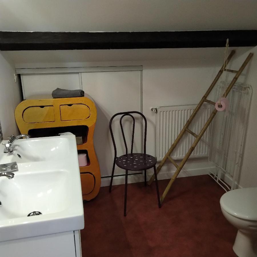 Espace Beleverte Bussiere 1 Tamaris Appartement Meuble De 2 Chambres Oullins Eksteriør billede